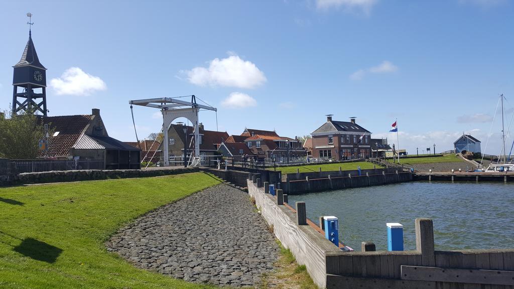 Vakantiehuis Uus Klinte Hindeloopen Exterior foto